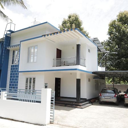 Le Sancta Homestay Maraiyur Экстерьер фото